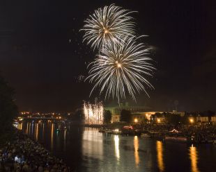 20,000 Ex VAT Big Festival Display